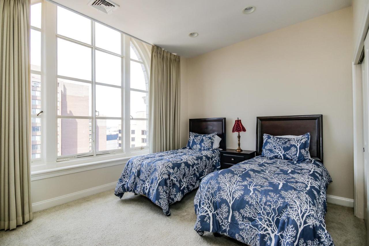 Chase Penthouse At 39 West Baltimore Inner Harbor Convention Center Free Indoor Parking One And Two Bedrooms Esterno foto