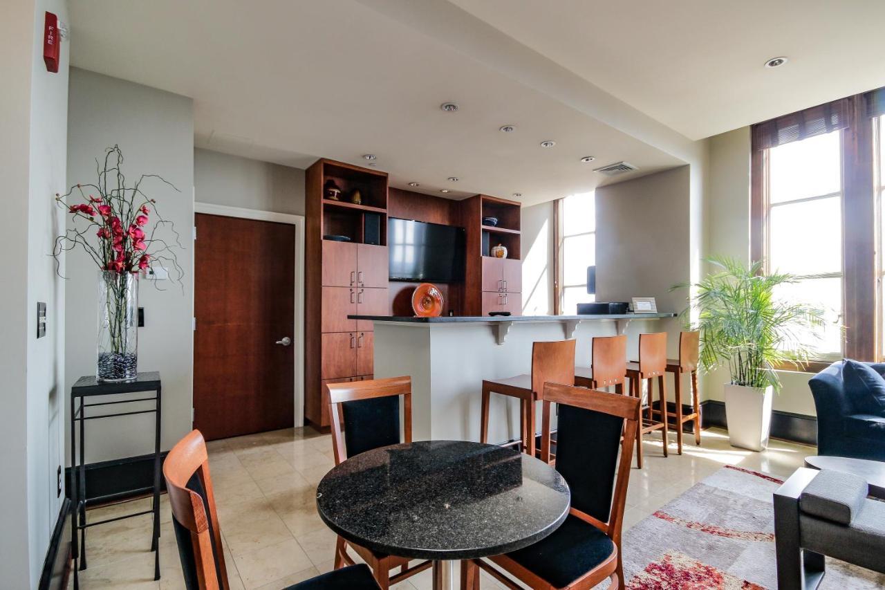 Chase Penthouse At 39 West Baltimore Inner Harbor Convention Center Free Indoor Parking One And Two Bedrooms Esterno foto