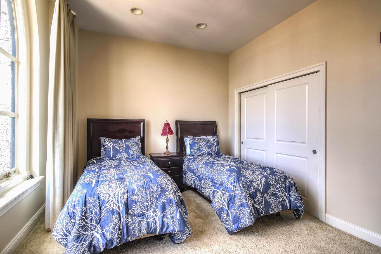 Chase Penthouse At 39 West Baltimore Inner Harbor Convention Center Free Indoor Parking One And Two Bedrooms Esterno foto