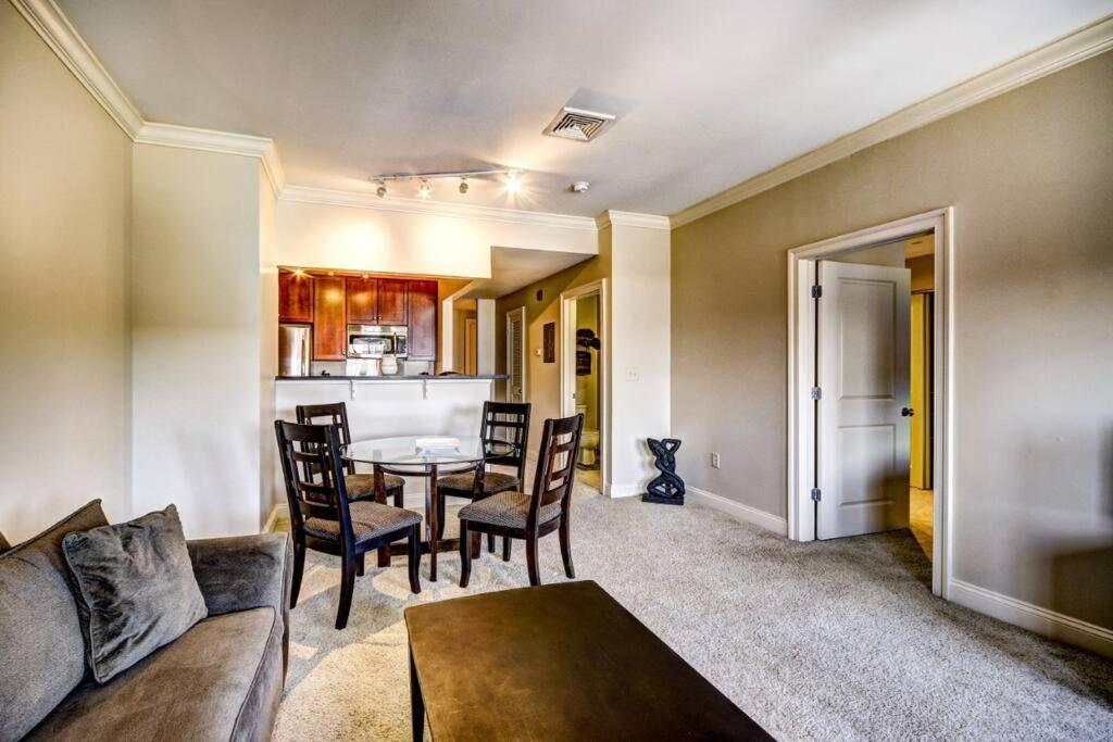 Chase Penthouse At 39 West Baltimore Inner Harbor Convention Center Free Indoor Parking One And Two Bedrooms Esterno foto