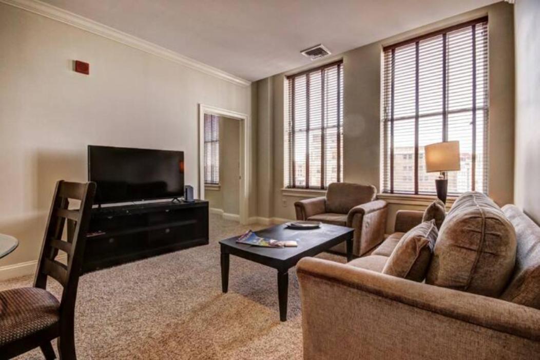 Chase Penthouse At 39 West Baltimore Inner Harbor Convention Center Free Indoor Parking One And Two Bedrooms Esterno foto