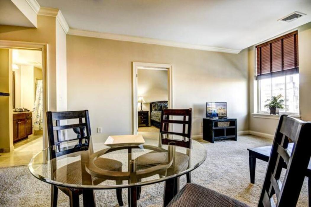 Chase Penthouse At 39 West Baltimore Inner Harbor Convention Center Free Indoor Parking One And Two Bedrooms Esterno foto
